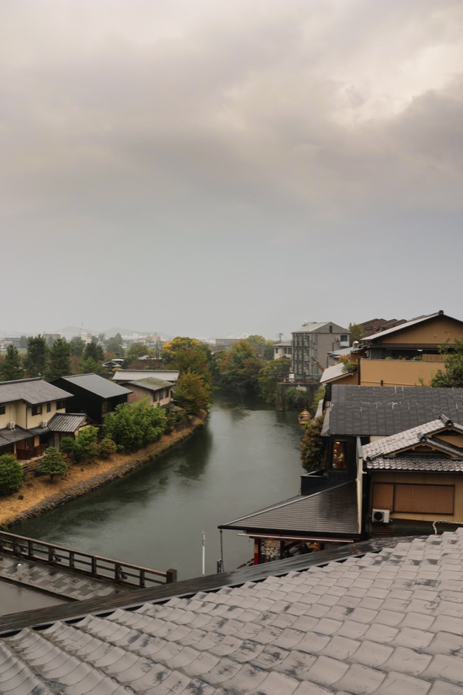 Japan &mdash; documentary frame